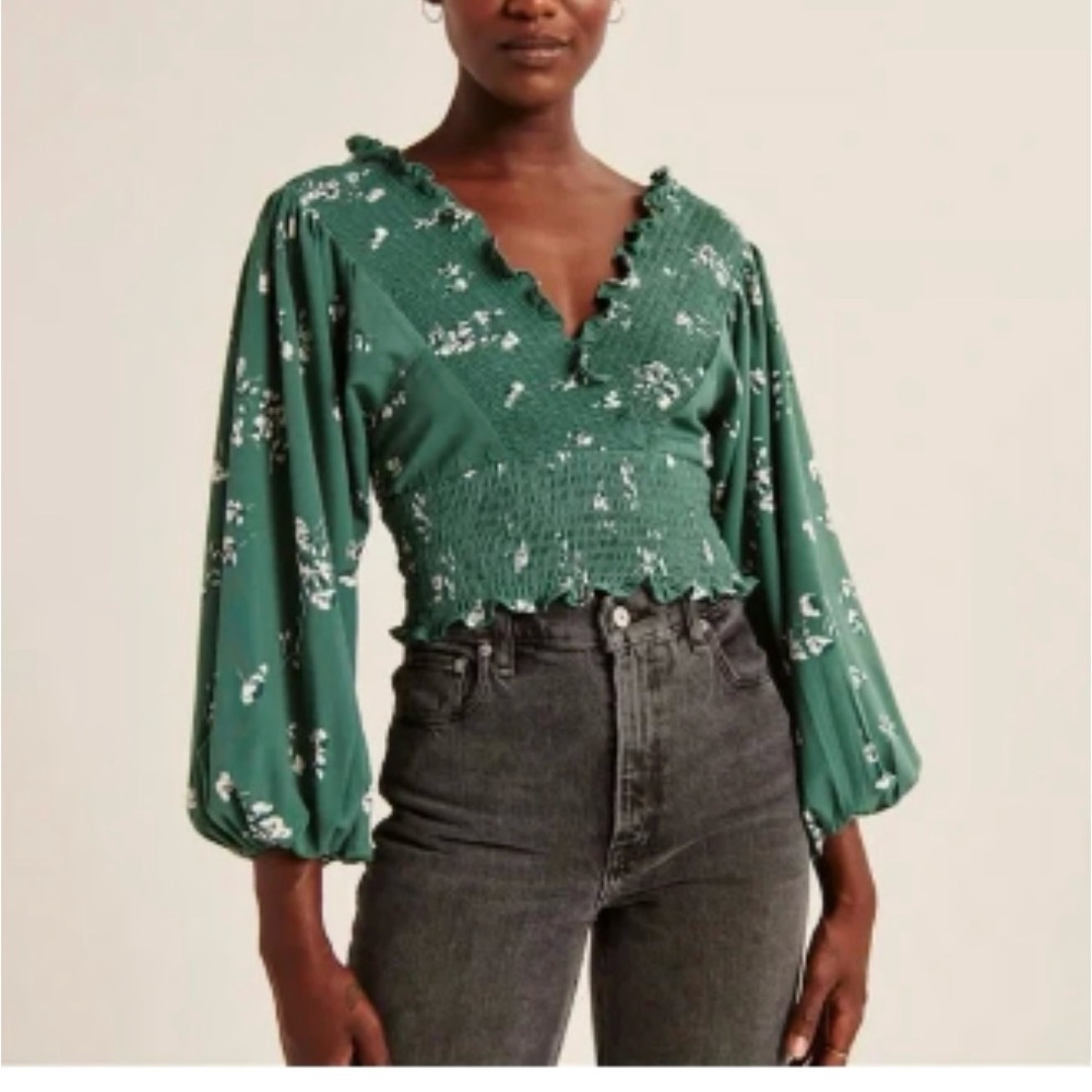 Abercrombie & Fitch Green Ruffled Blouse